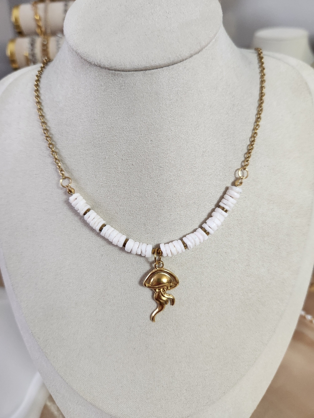 Gold Jellyfish Shell Stacking Necklace